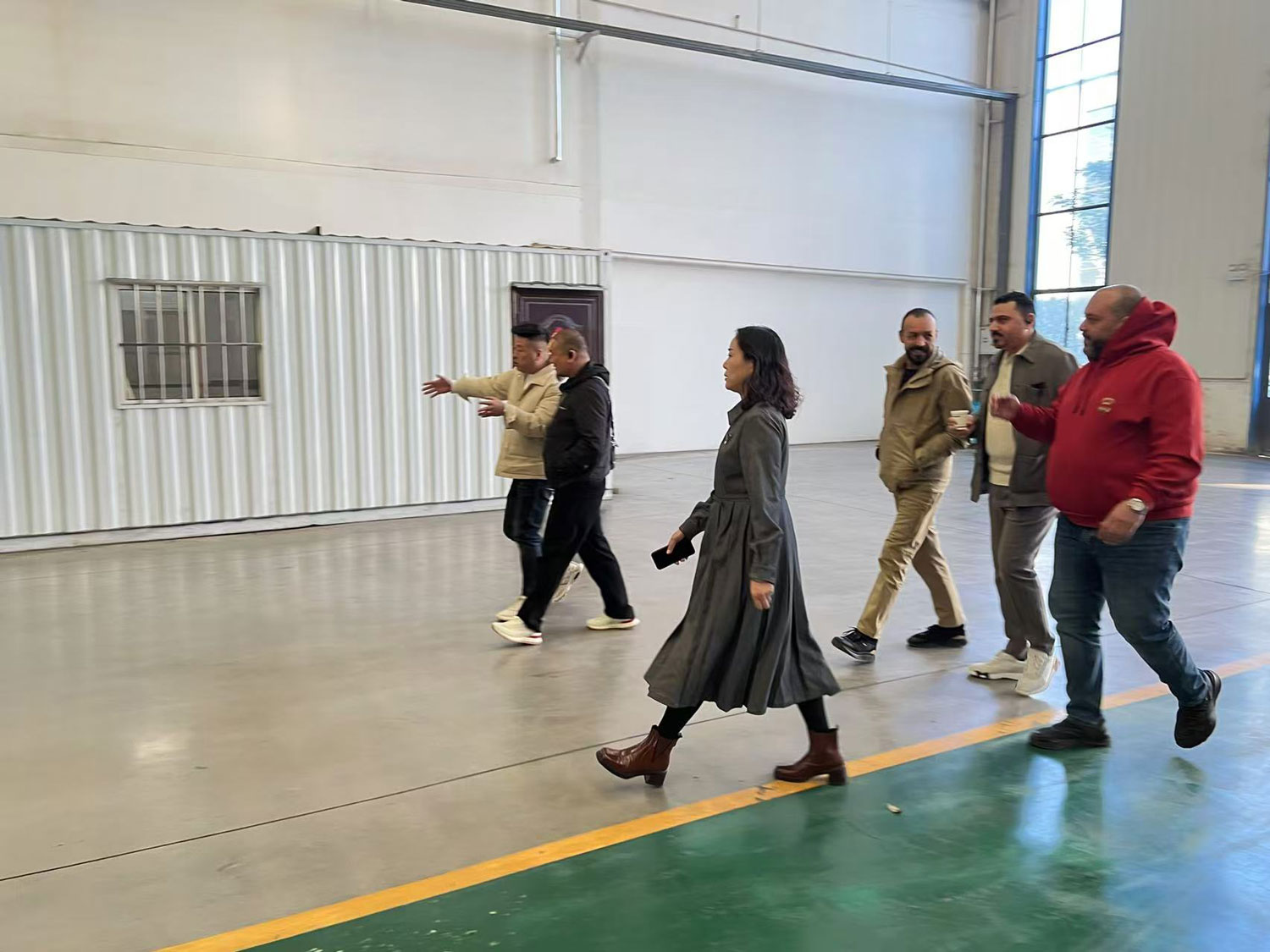 Linha de Produção de Tratores de Esteira na China
